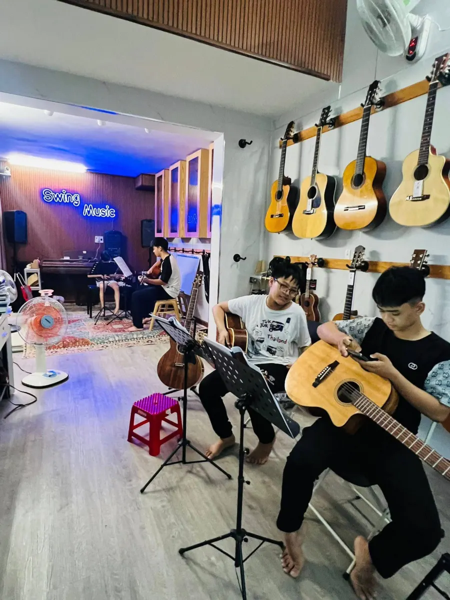 Trung tâm Âm nhạc Swing Music