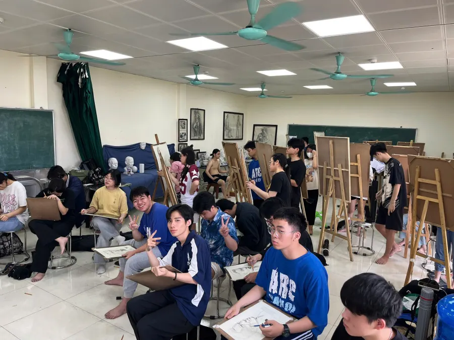 Lớp Học vẽ ARC Hà Nội - Cơ sở 5