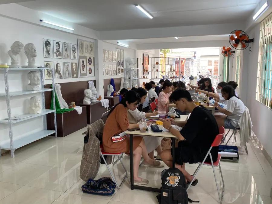 Lớp Vẽ Thầy Dũng - Cơ sở 2