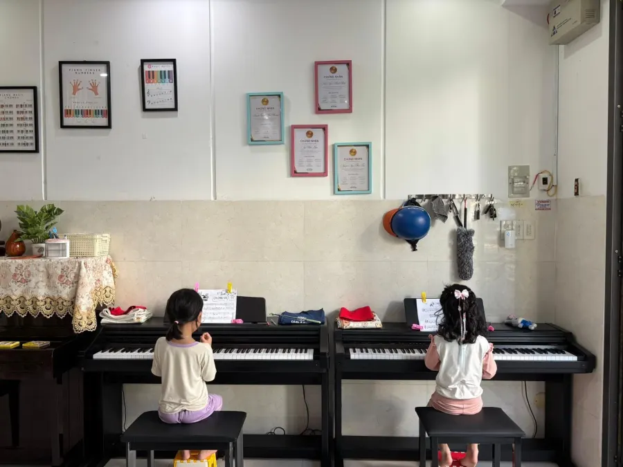 Trung tâm Âm nhạc Piano Sắc Màu