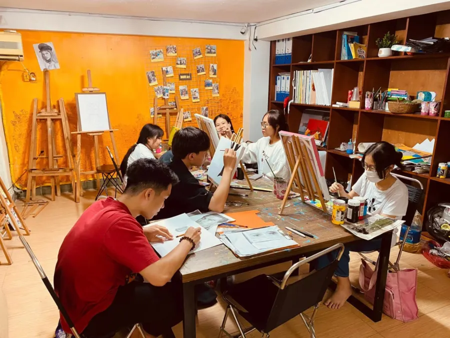 Lớp Vẽ Đà Nẵng DOM Art - Cơ sở 1