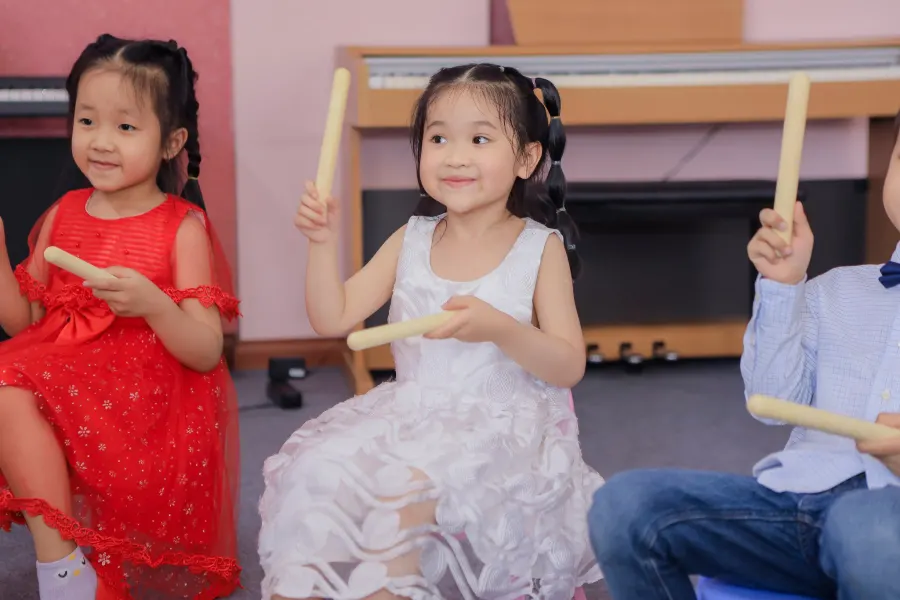 Lớp Dạy nhạc Nguyễn Hiếu