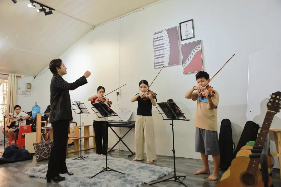 Trung tâm Dạy nhạc Helen Music Station