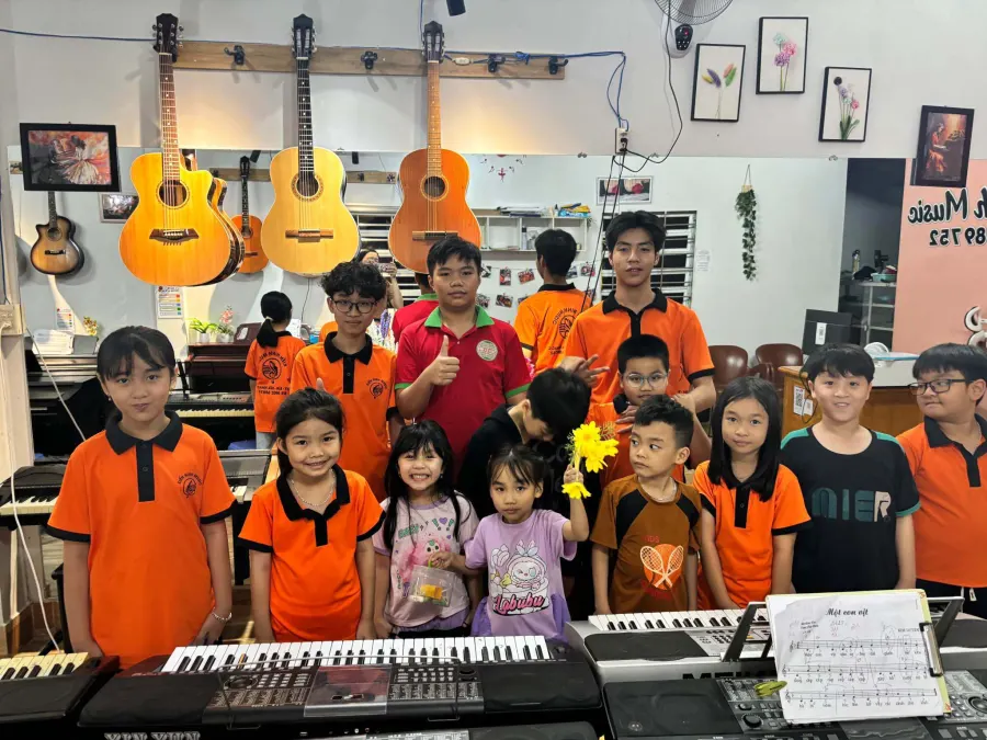 Trung tâm Âm nhạc Kiến Ninh Music - cs1 Phước Tân