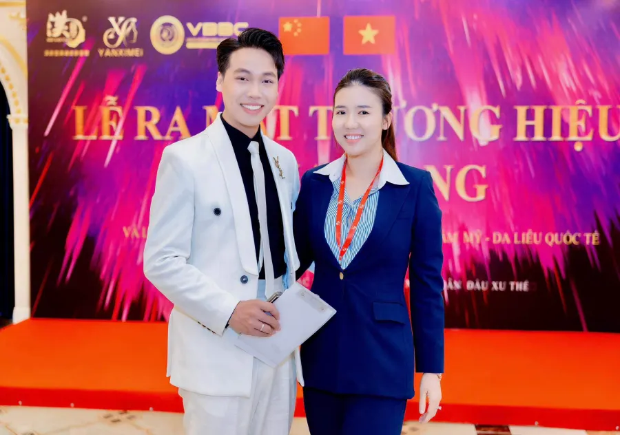 Trung tâm Phoenix Academy