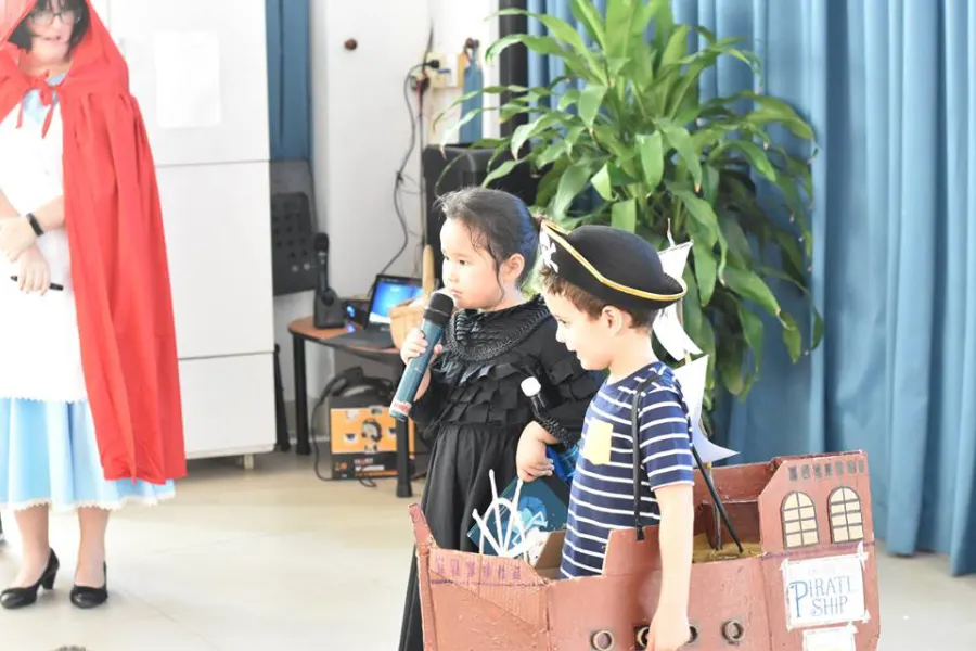 Australian International School - AIS (Trường Quốc tế Úc)