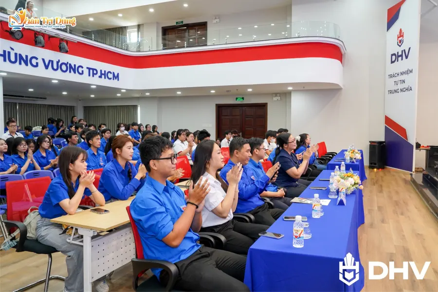 Trung tâm Giáo dục Nhân Trí Dũng