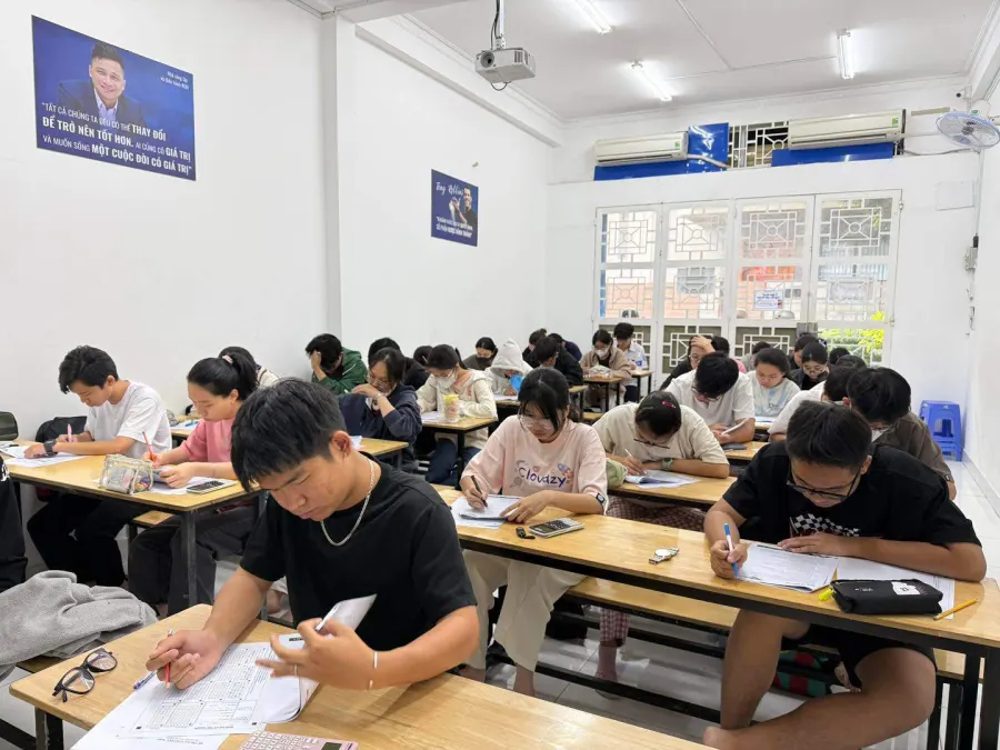Trung tâm Luyện thi NQH