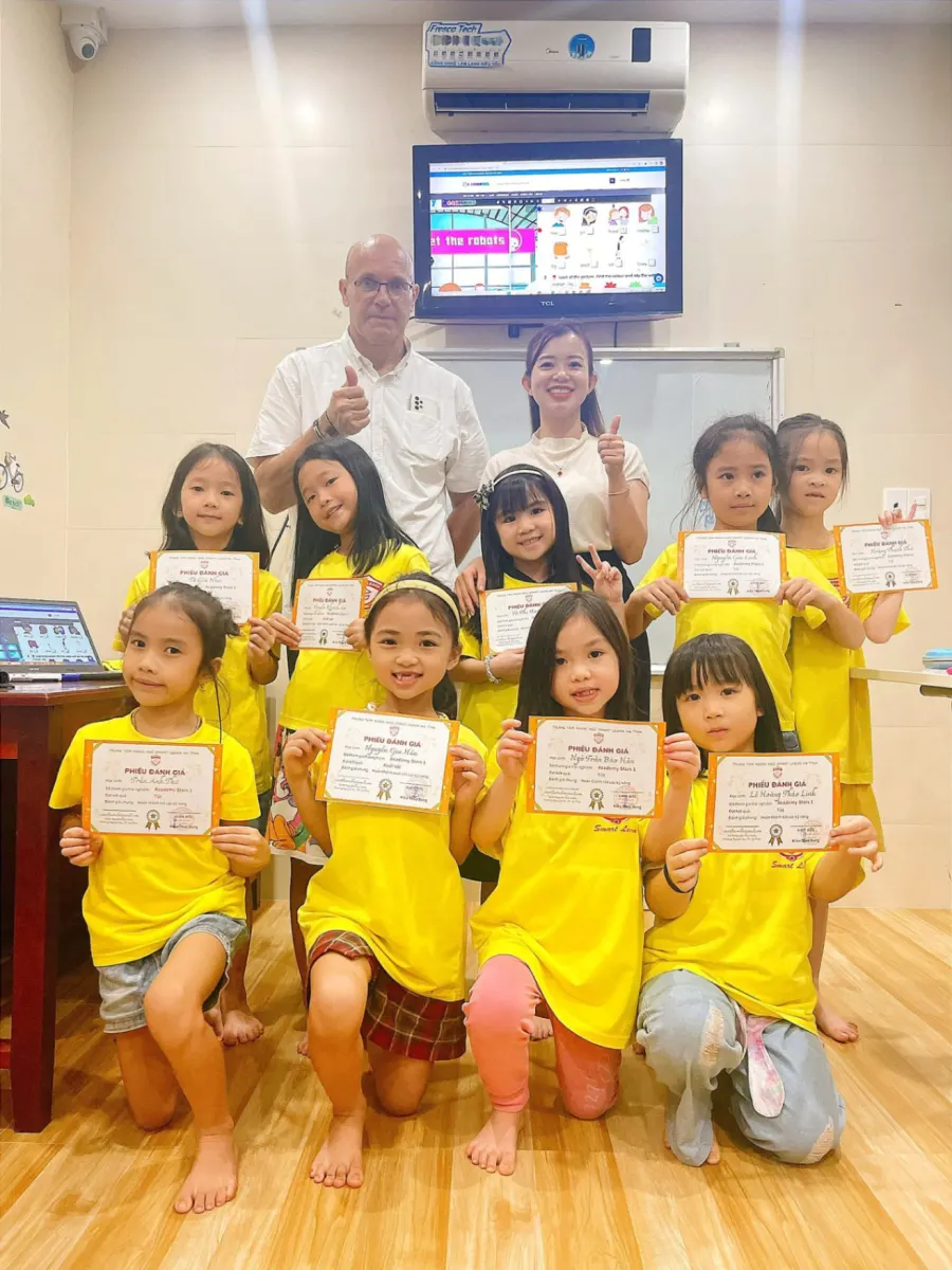 Trung tâm Ngoại ngữ Smart Learn
