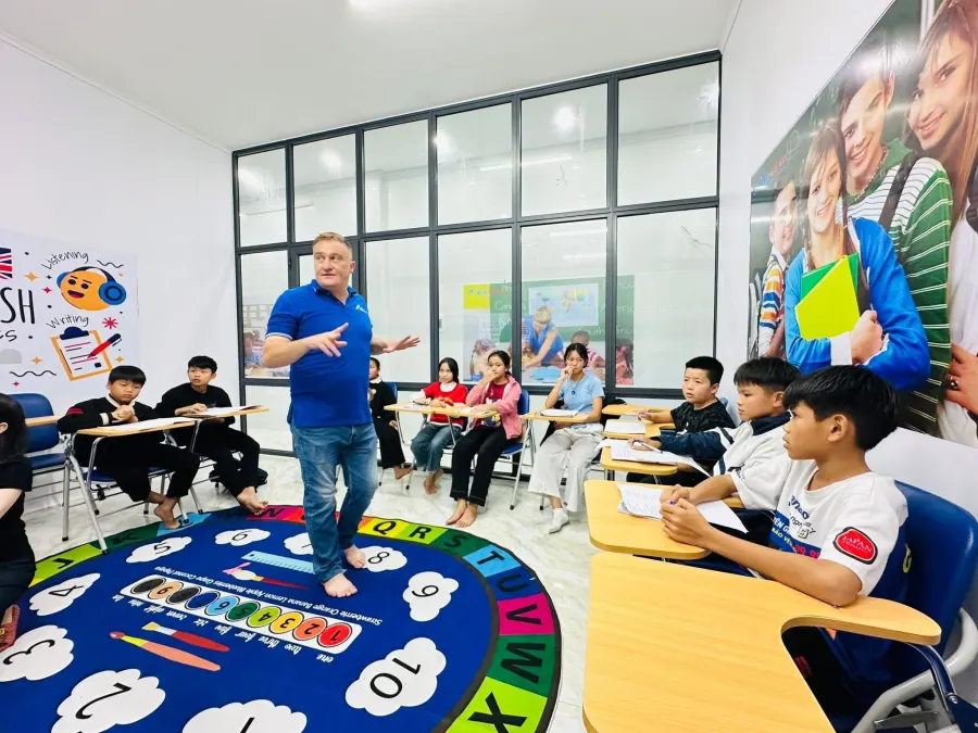 Trung tâm Anh Ngữ Blue Galaxy