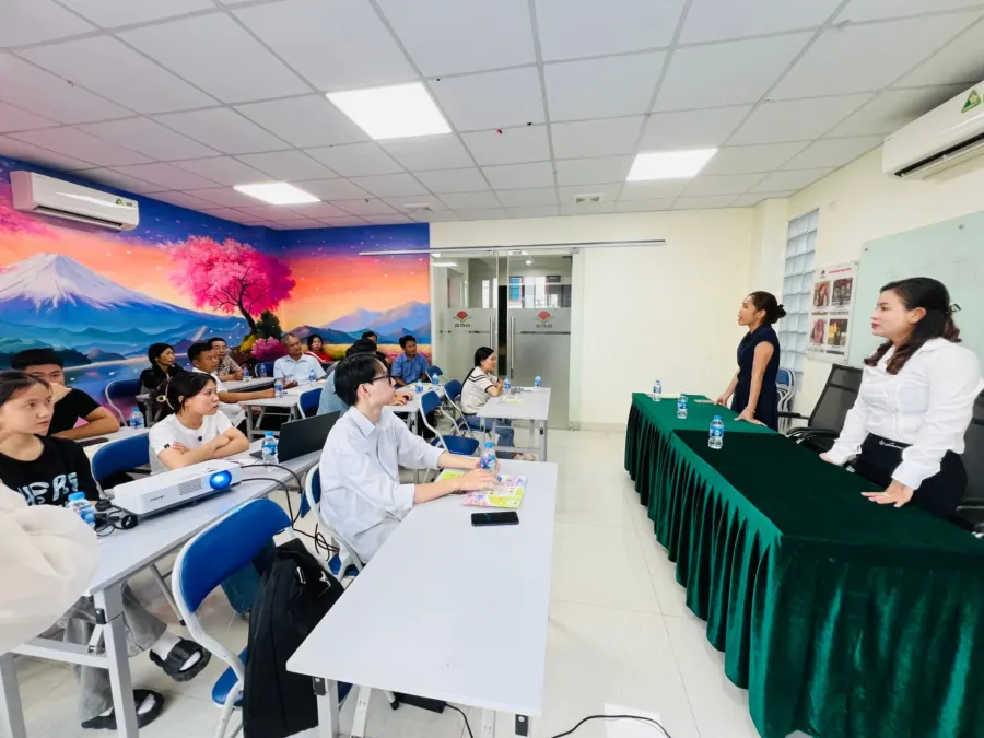 Trung tâm Ngoại ngữ và Du học Hinode