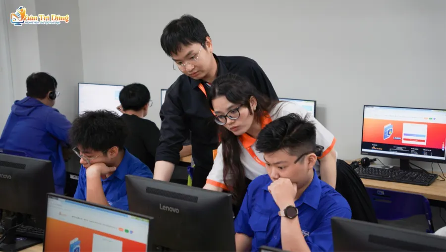 Trung tâm Giáo dục Nhân Trí Dũng