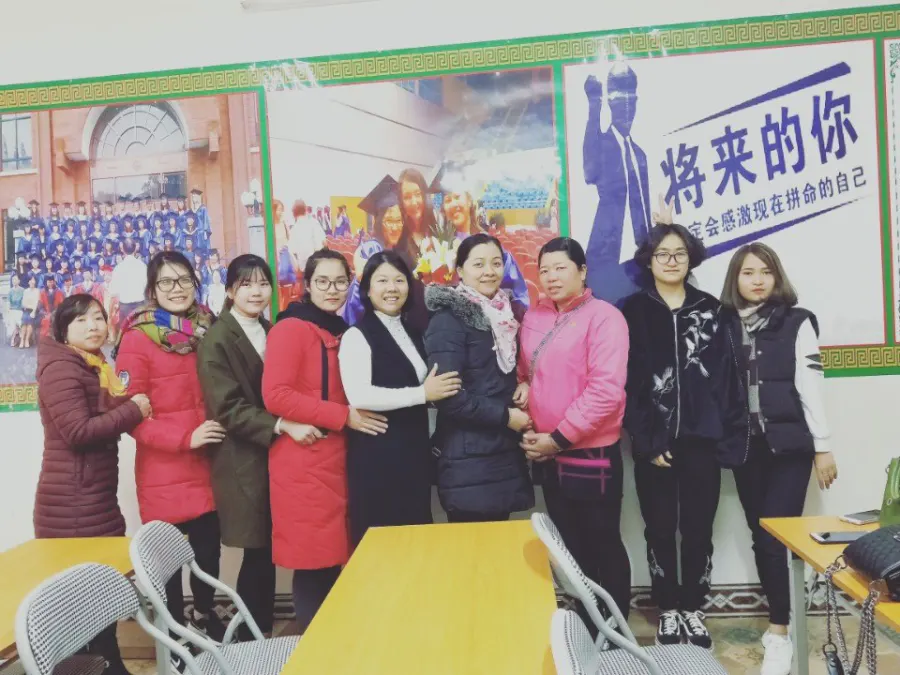Trung tâm Ngoại ngữ Quốc tế Lào Cai
