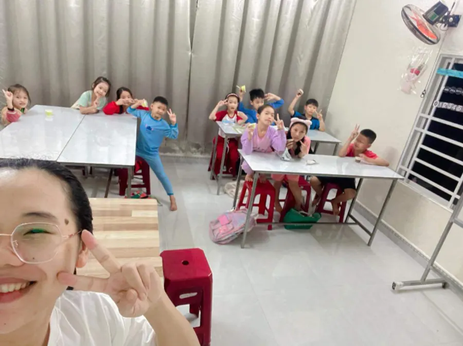 Lớp Tiếng Anh Ms.Thùy