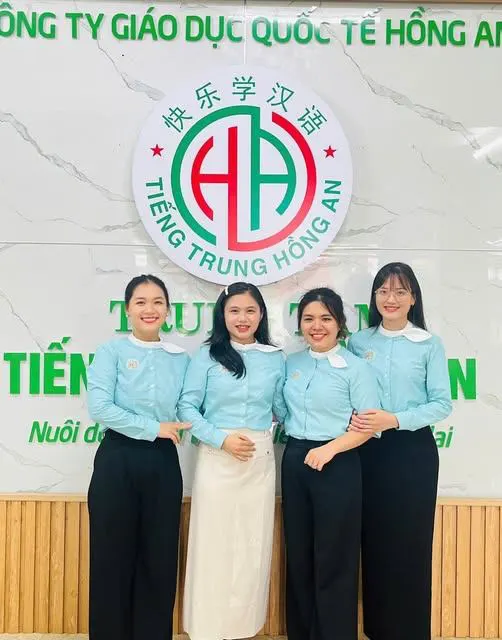 Trung tâm Tiếng Trung Hồng An