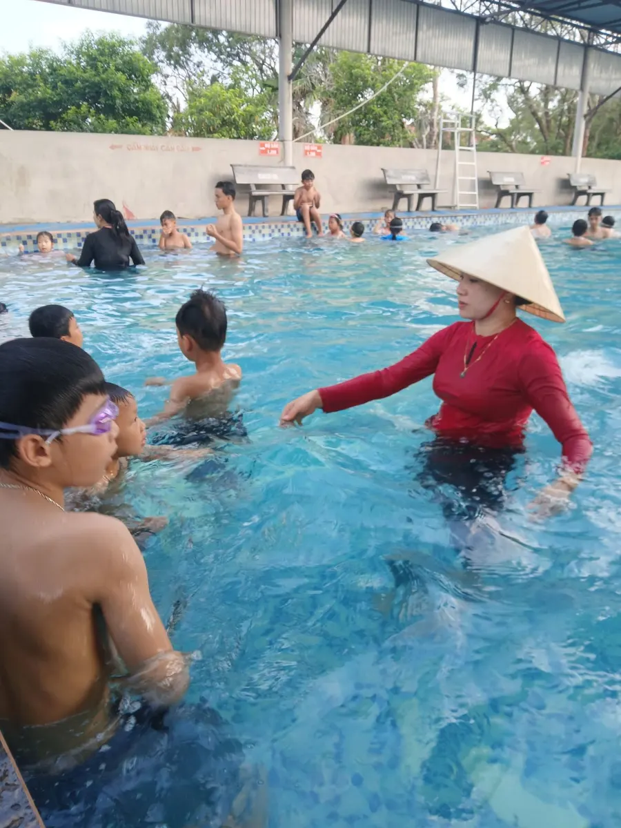 Trung tâm Hồ Bơi Thúy Ngân