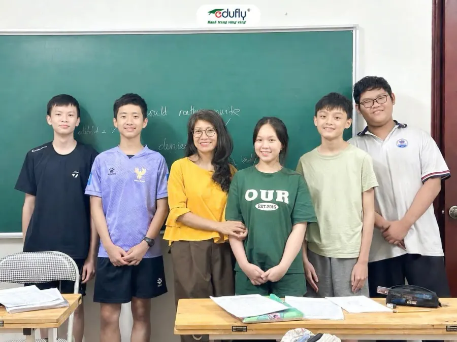 Trung tâm Bồi Dưỡng Văn Hóa Edufly