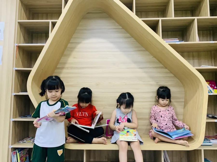 Trường mầm non Iris School