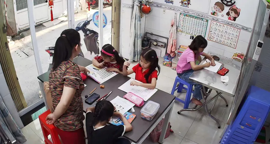 Trung Tâm Luyện Chữ Đẹp Cô Trang - Phường Tân Thuận (Quận 7 cũ)