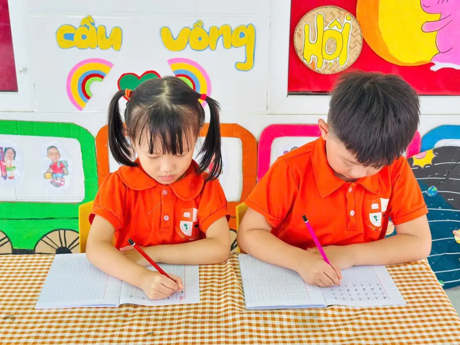 Trường Mầm Non Thần Đồng Việt