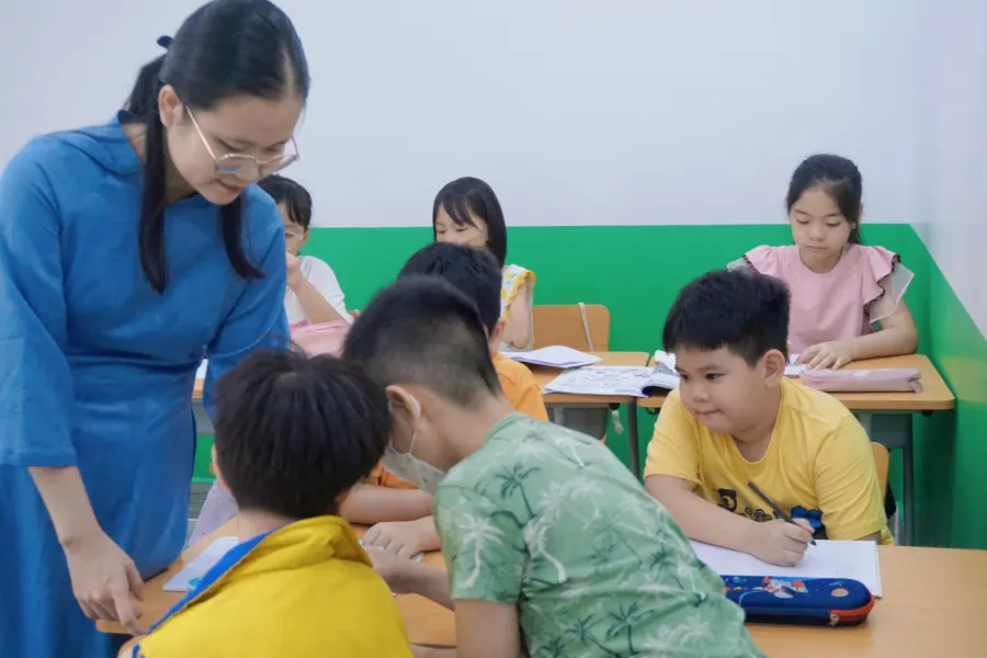 Trung tâm Tiếng Anh PhonicsPlay