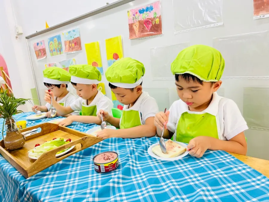 Trường mầm non Yêu Con ( Loving Space Kindergarten School ) - Phường 12