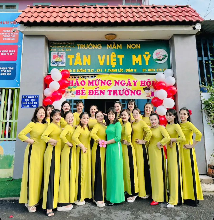 Trường Mầm Non Song ngữ Tân Việt Mỹ Montessori