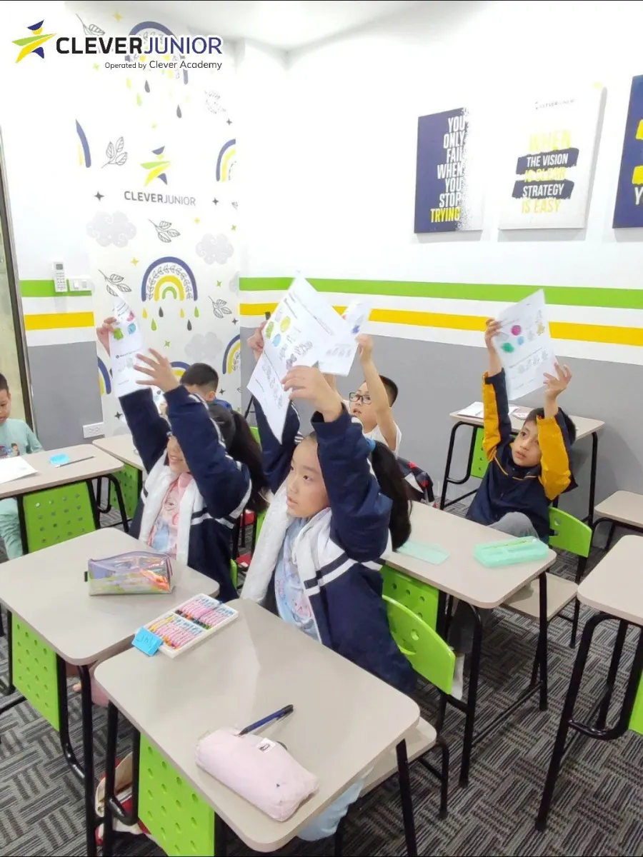 Trung tâm Anh ngữ trẻ em Clever Junior Long Biên