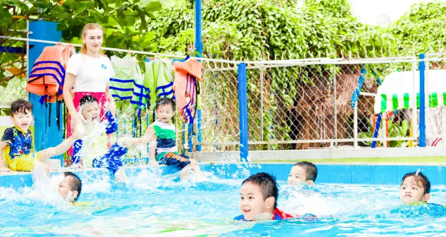 Trường mầm non Việt Anh Song ngữ Montessori