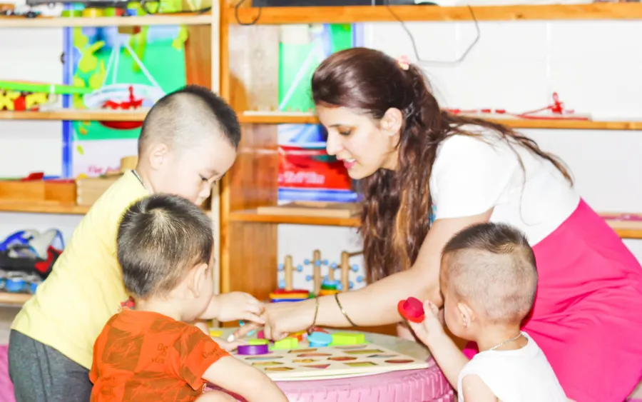Trường mầm non Việt Anh Song ngữ Montessori