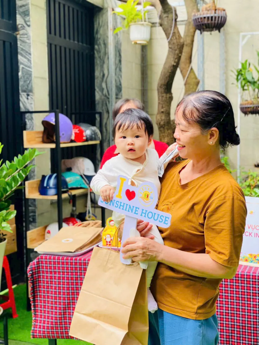 Mầm Non Ngôi Nhà Ánh Dương (Sunshine House Preschool)