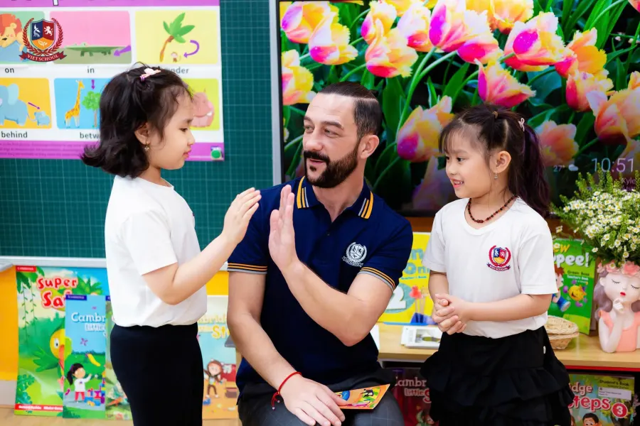 Trường Mầm Non Vietschool - Triều Khúc, Thanh Xuân