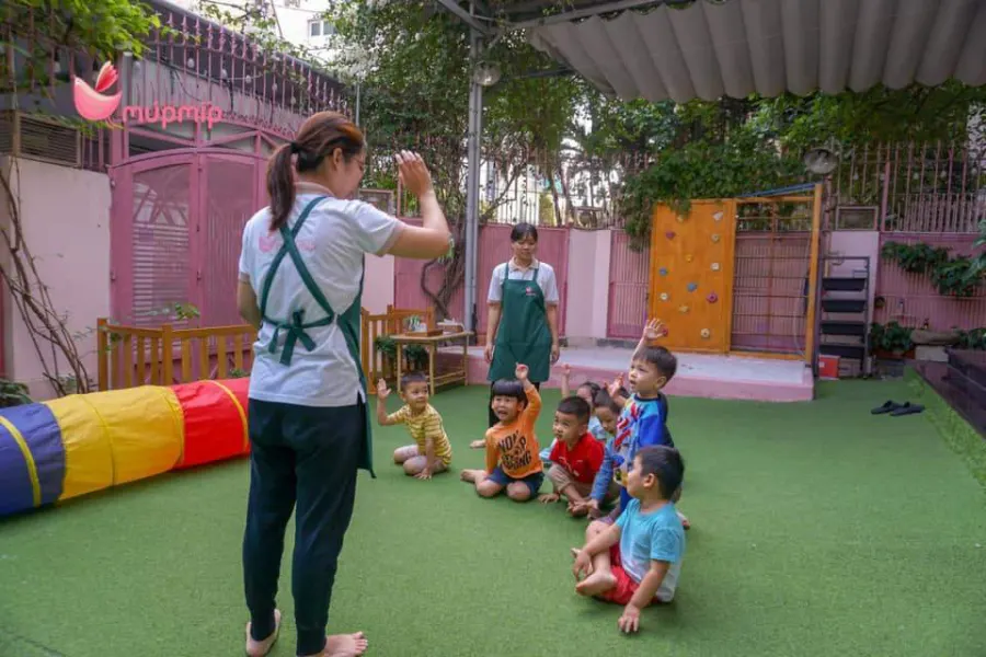 KALEI Preschool - Mầm Non Lăng Kính Trẻ Thơ