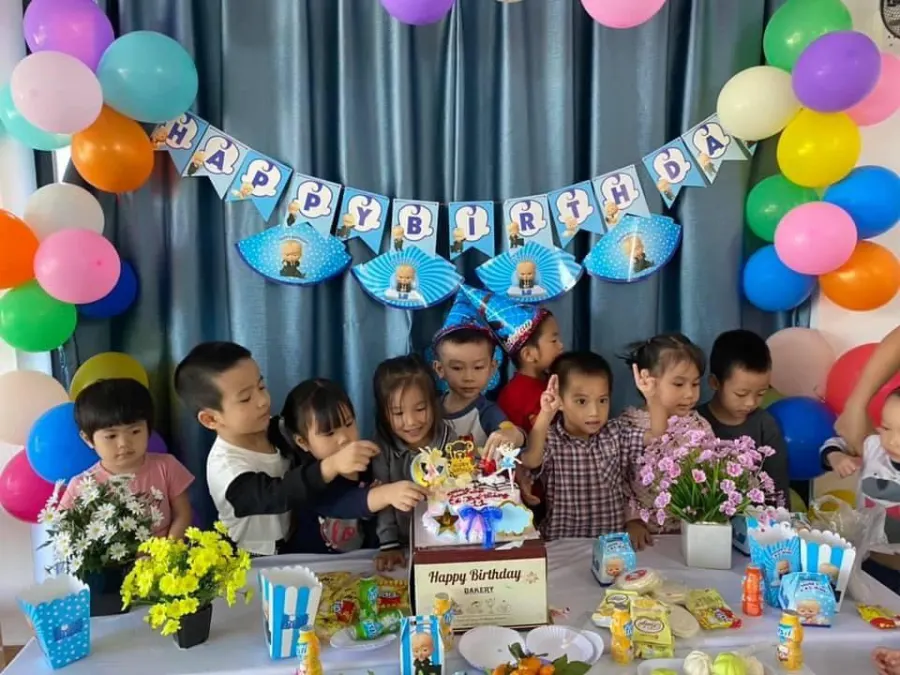 Trường mầm non Newton Montessori