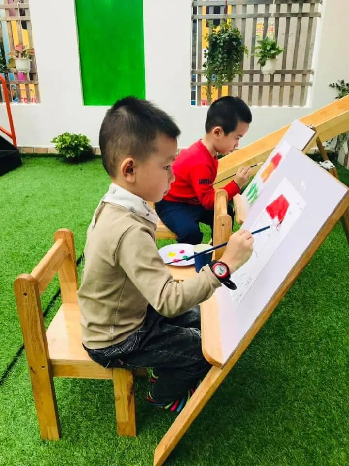 Trường mầm non Newton Montessori