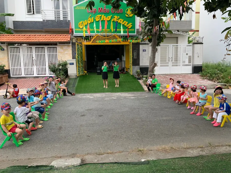 Mẫu Giáo Tuổi Thơ Xanh - Phong Phú