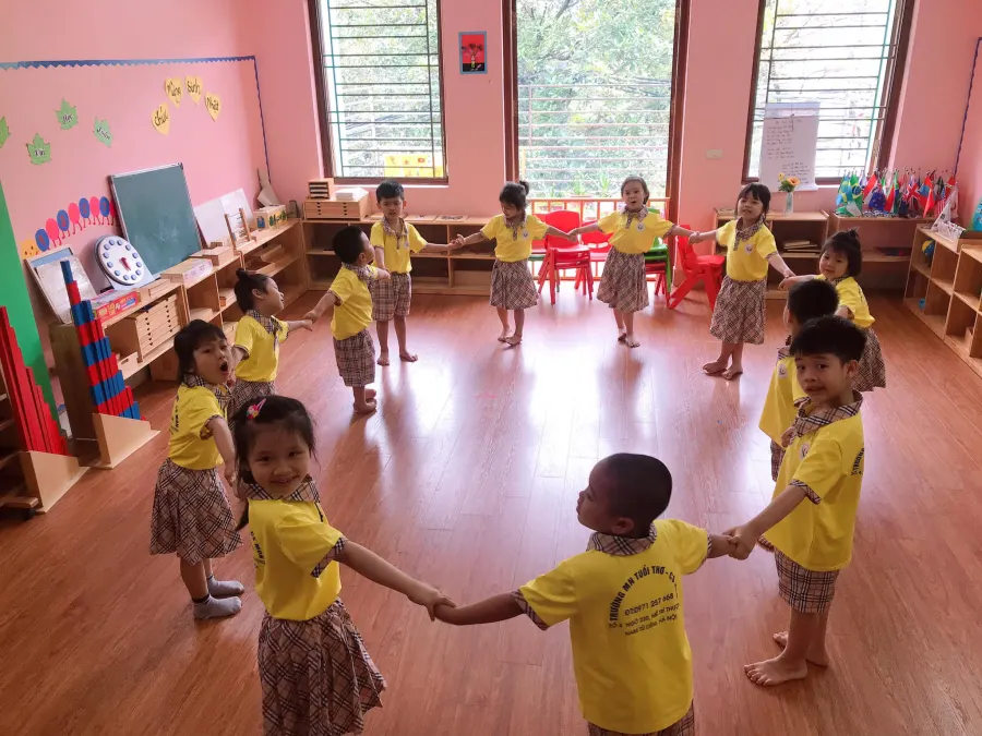 Trường mầm non Tuổi Thơ Montessori