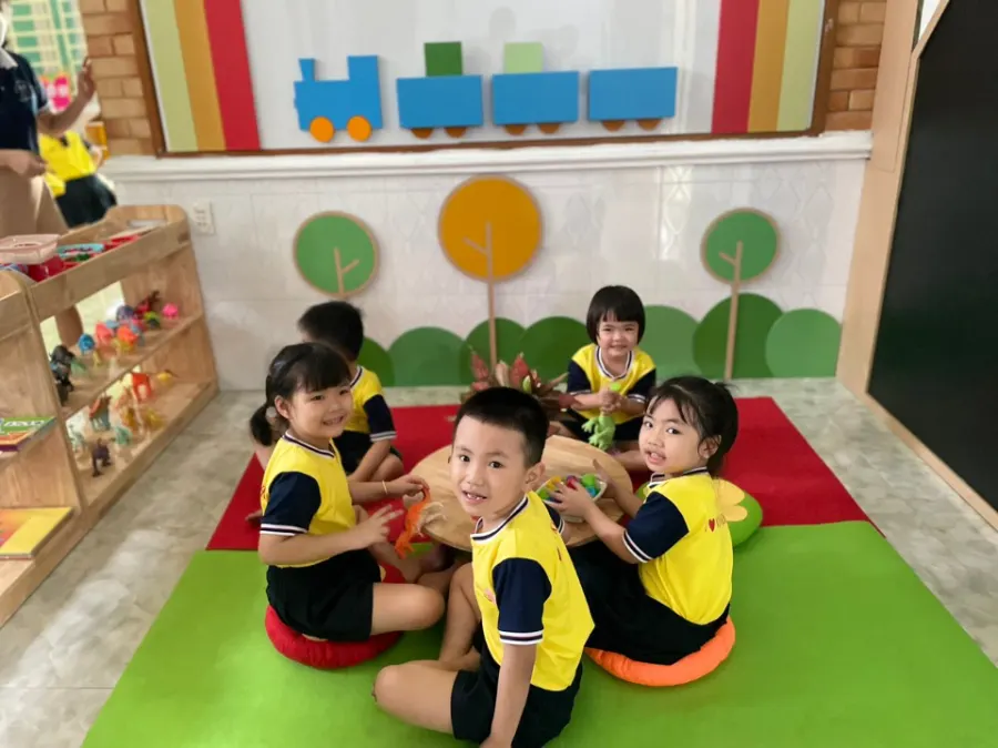 Mầm Non Song Ngữ Montessori Viên Kẹo Nhỏ - Phường Lái Thiêu, Thuận An