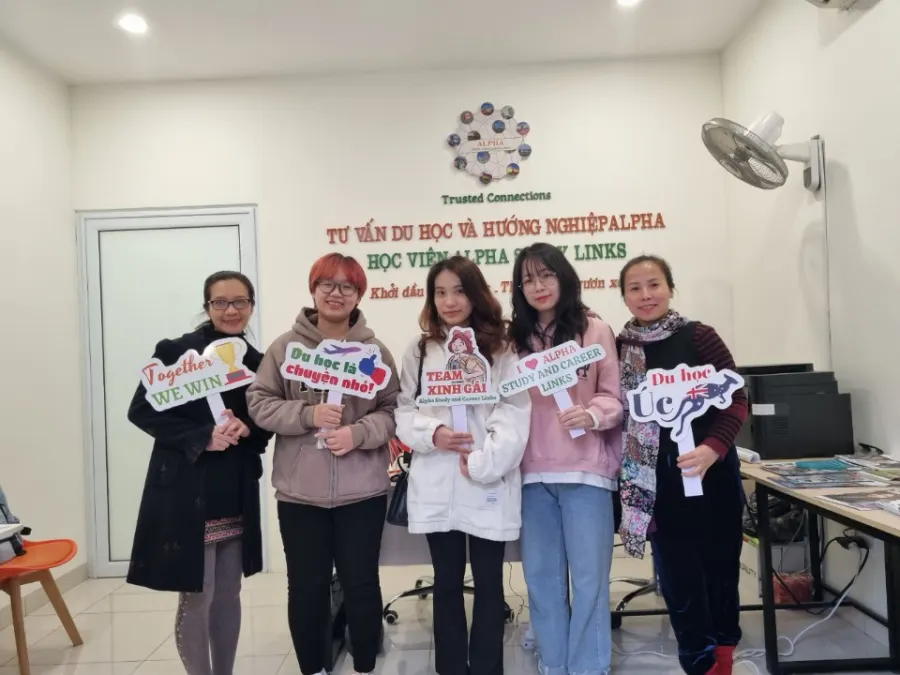 Trung tâm Ngoại ngữ và Luyện Thi CLC Alpha Study Links Academy