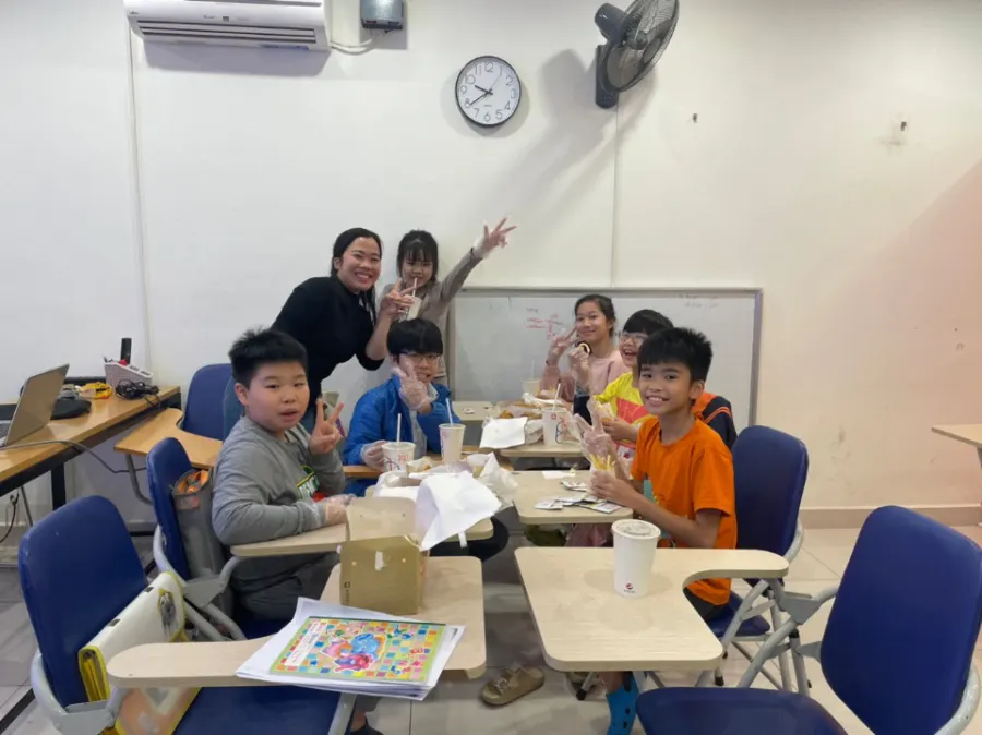 Trung tâm Ngoại ngữ và Luyện Thi CLC Alpha Study Links Academy