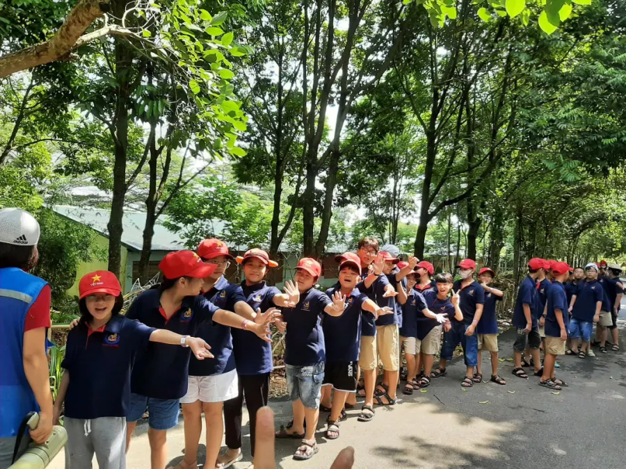 Trường Tiểu Học và Trung Học Cơ Sở Hanoi Victoria