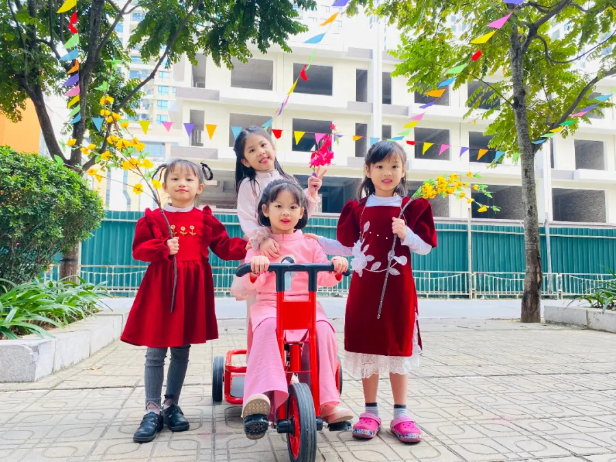 Trường Mầm non Cây Xanh - Green Tree Preschool