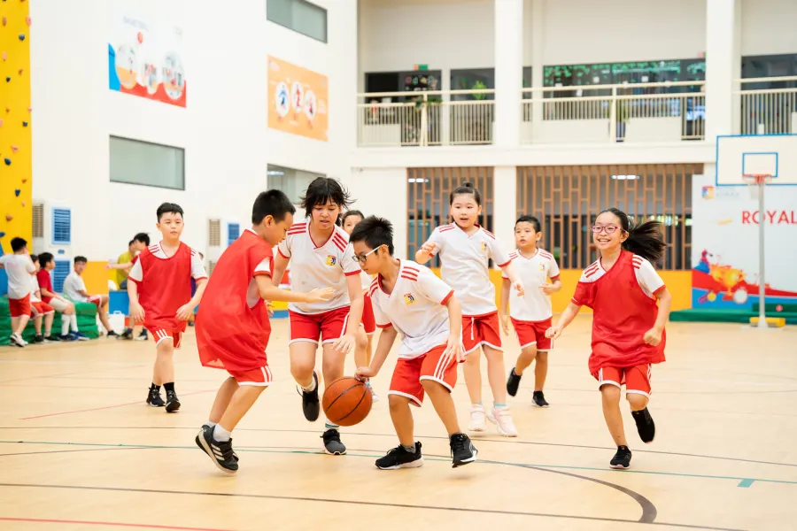 Trường Tiểu học Song ngữ Quốc tế Hoàng Gia (ROYAL SCHOOL)