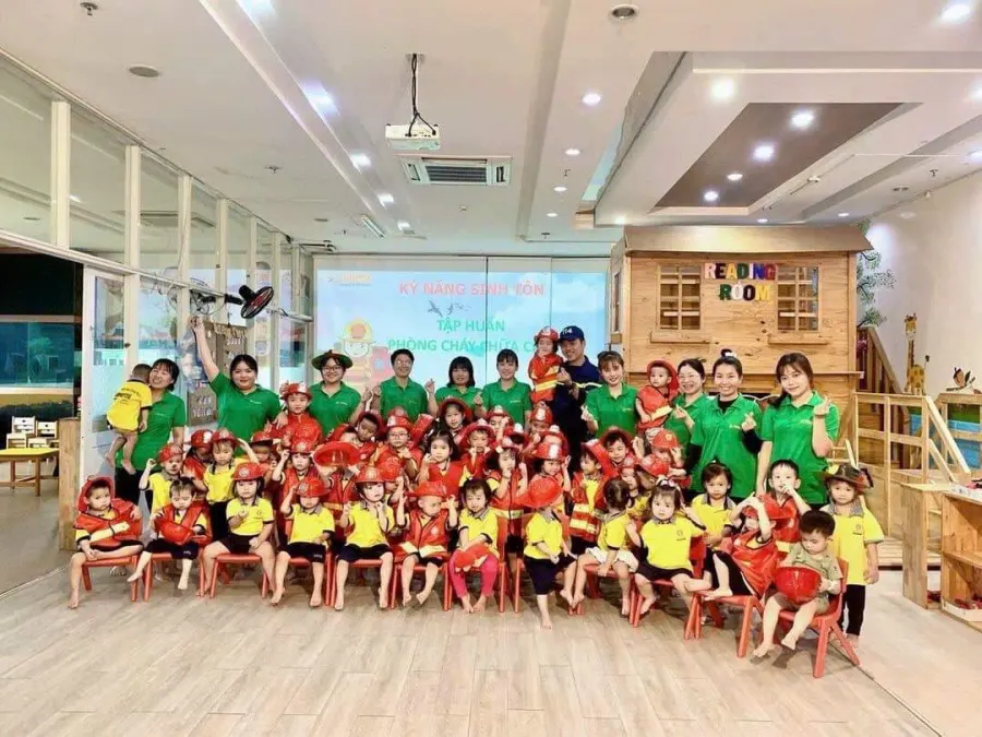Trường mầm non Sunrise Montessori Kindergarten