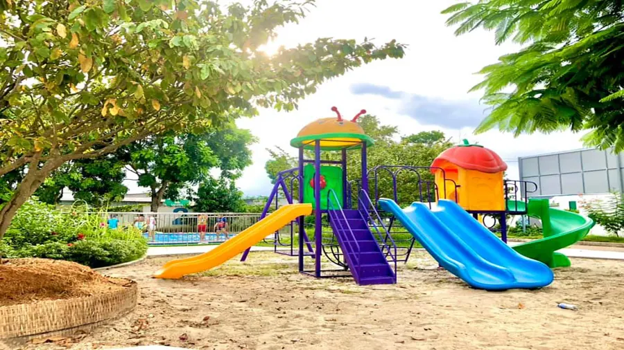 Trường Mầm non - Tiểu học Xanh Tuệ Đức Bình Dương