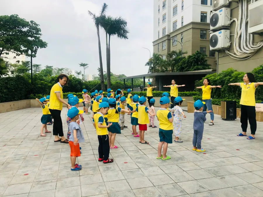 Trường mầm non tư thục Thần Đồng (HomeLand Preschool)