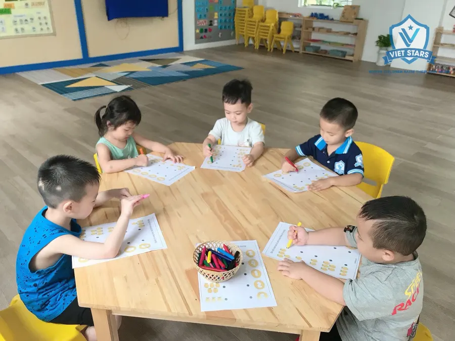 Trường mầm non Ngôi Sao Việt (Viet Star Kindergarten) - Minh Nông, Tp Việt Trì