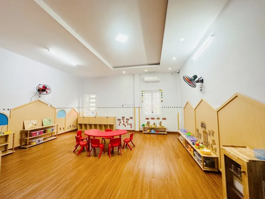 Mầm Non Thần Tượng Nhí (Idol Kids)