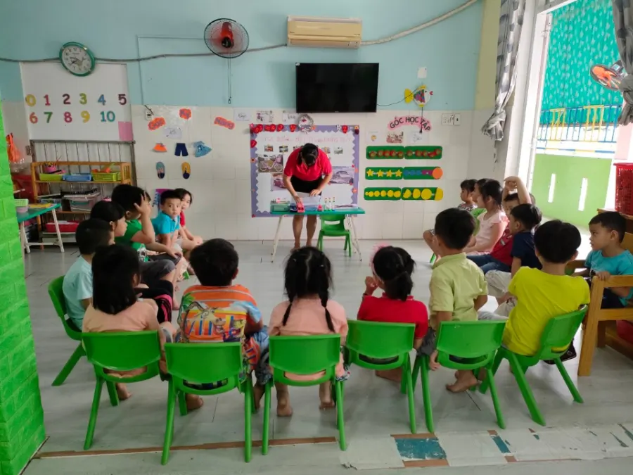 Trường mầm non Lá Phong Đỏ