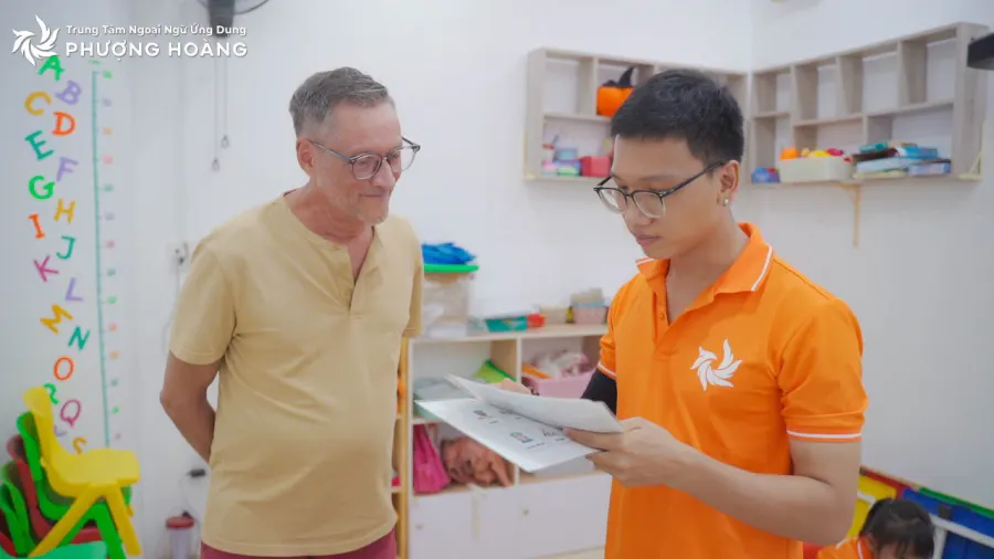 Trung tâm Ngoại Ngữ Ứng Dụng Phượng Hoàng (Phượng Hoàng English)